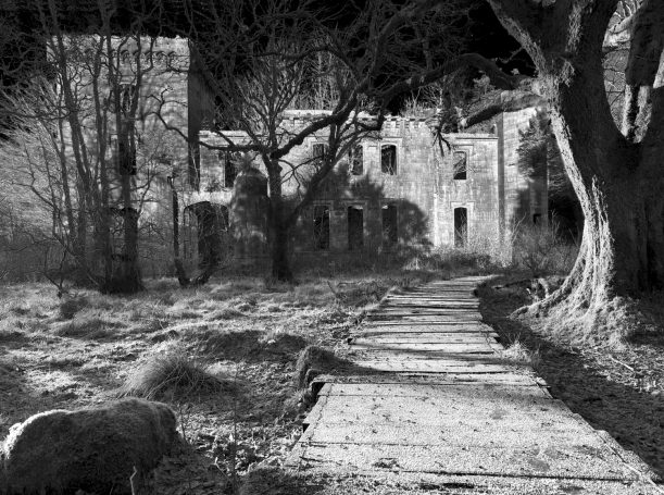 Spooky image of Craigend Castle by Denis Taylor